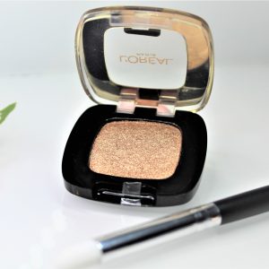 L`OREAL COLOR RICHE EYESHADOW - GOLDEN NUDE  (204)