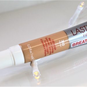 RIMMEL LASTING FINISH 25HR BREATHABLE CONCEALER - MEDIUM (300)