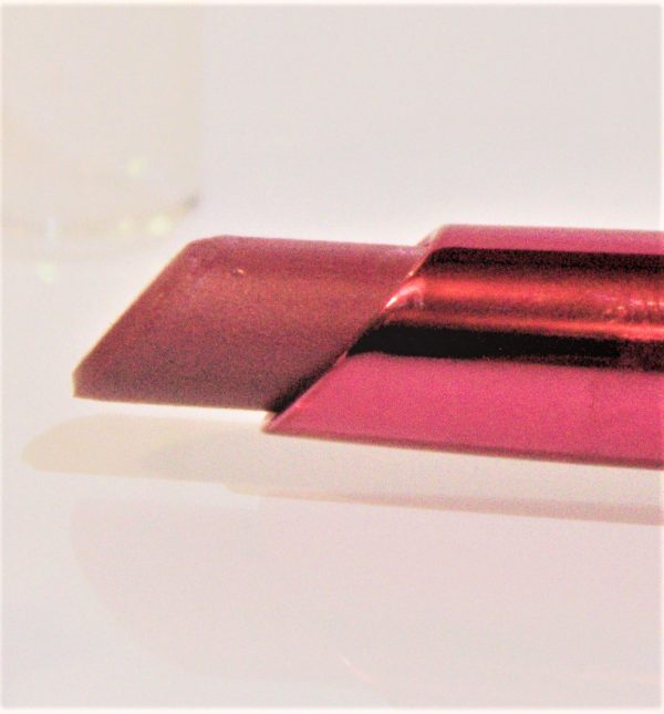 REVLON HIGH DEFINITION LIPSTICK - VINEYARD (760) - Image 2