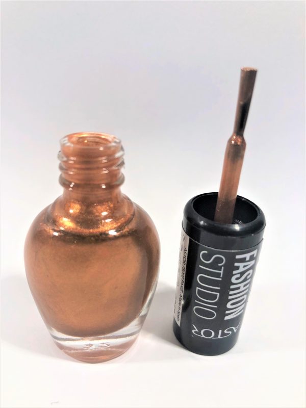 ASTOR FASION STUDIO NAIL POLISH  - IRRESISTIBLE SHOW (223)