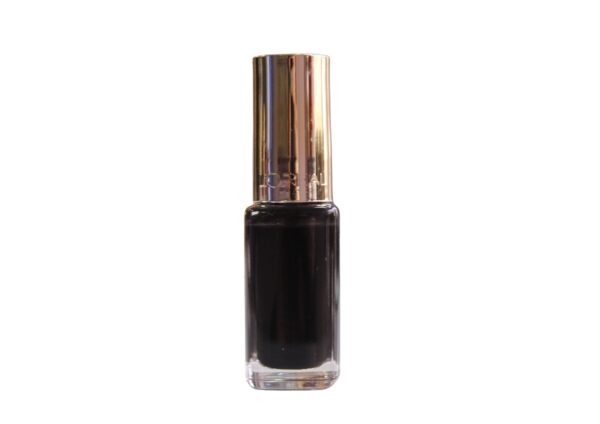 LOREAL COLOR RICHE NAIL POLISH BLACK SWAN 702