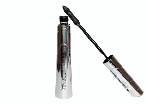 L;`OREAL FALSELASH TELESCOPIC MASCARA -MAGNETIC BLACK