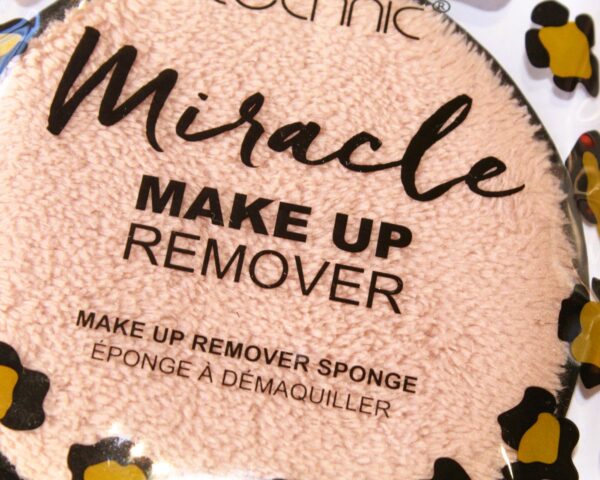 TECHNIC MIRACLE MAKE UP REMOVER SPONGE - Image 2