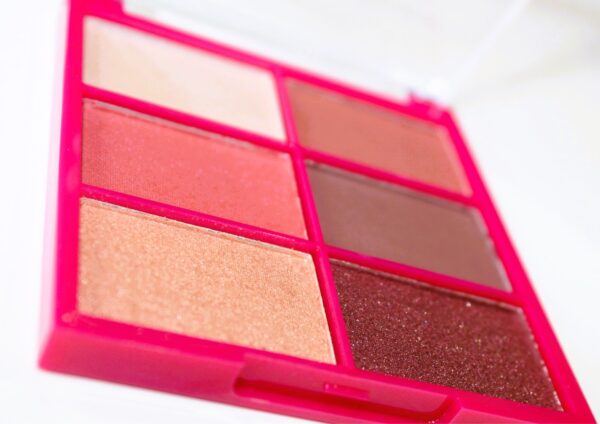 SUNKISSED SWEET BERRY EYESHADOW PALETTE - MINERAL INFUSED - Image 2