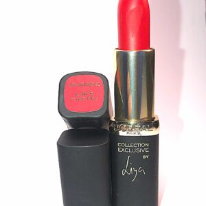 L`OREAL COLOR RICHE  COLLECTION EXCLUCIVE BY LIYA -PURE RED